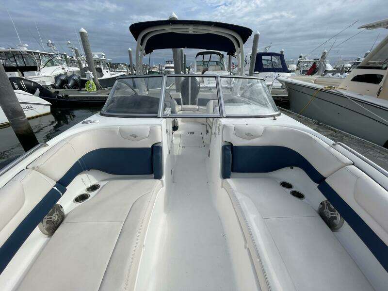 25ft Chaparral Yacht For Sale