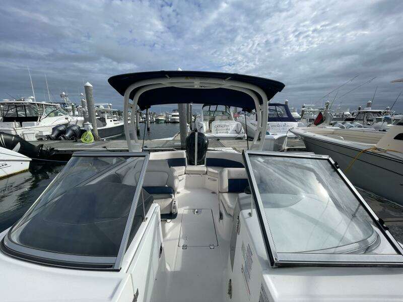 25ft Chaparral Yacht For Sale