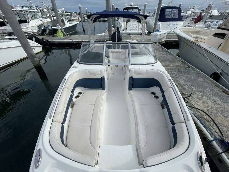 25ft Chaparral Yacht For Sale