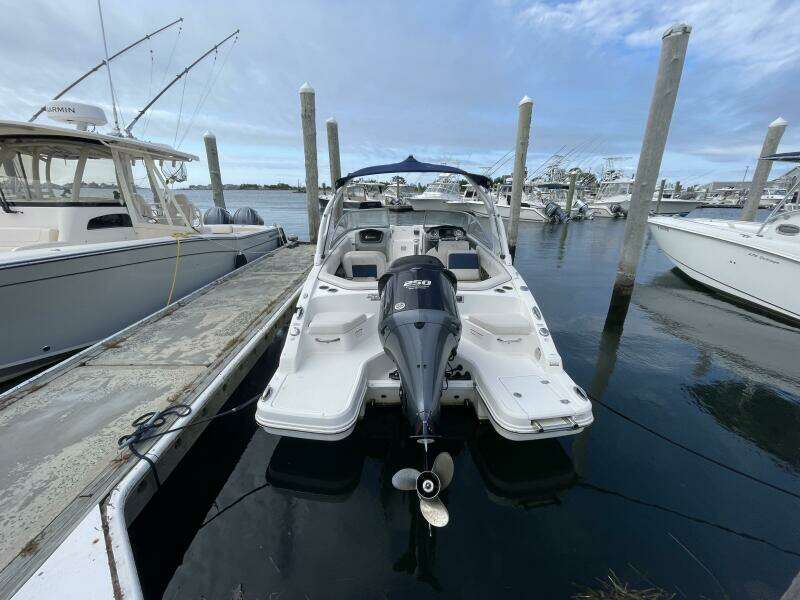 25ft Chaparral Yacht For Sale