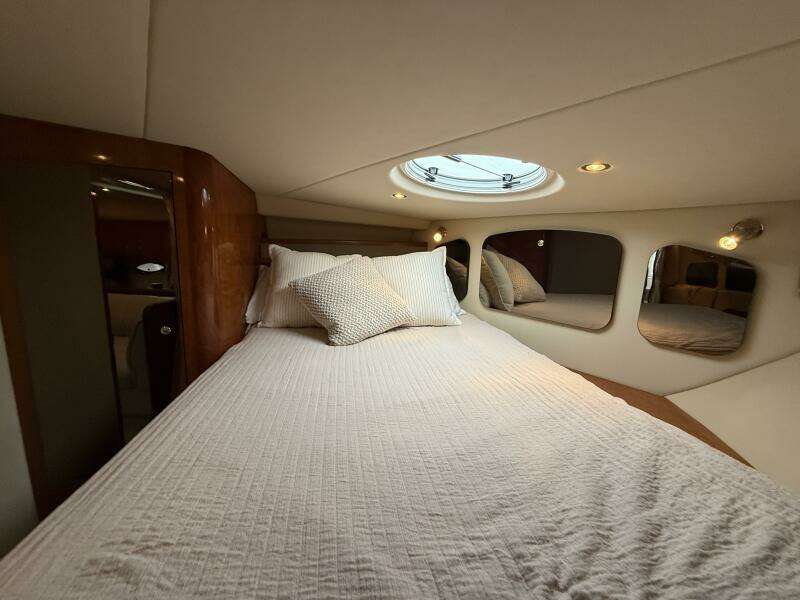 Houligan s Haven 37ft Cruisers Yacht For Sale