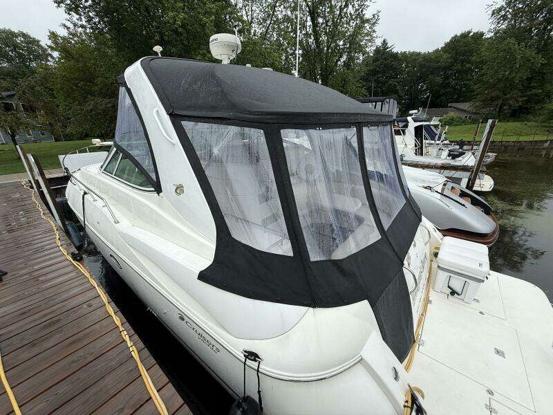 Houligan s Haven 37ft Cruisers Yacht For Sale