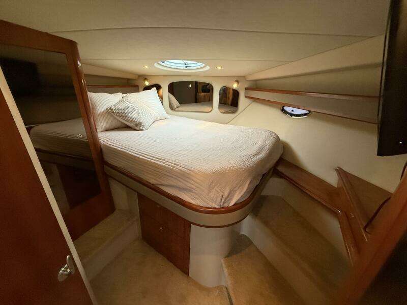 Houligan s Haven 37ft Cruisers Yacht For Sale