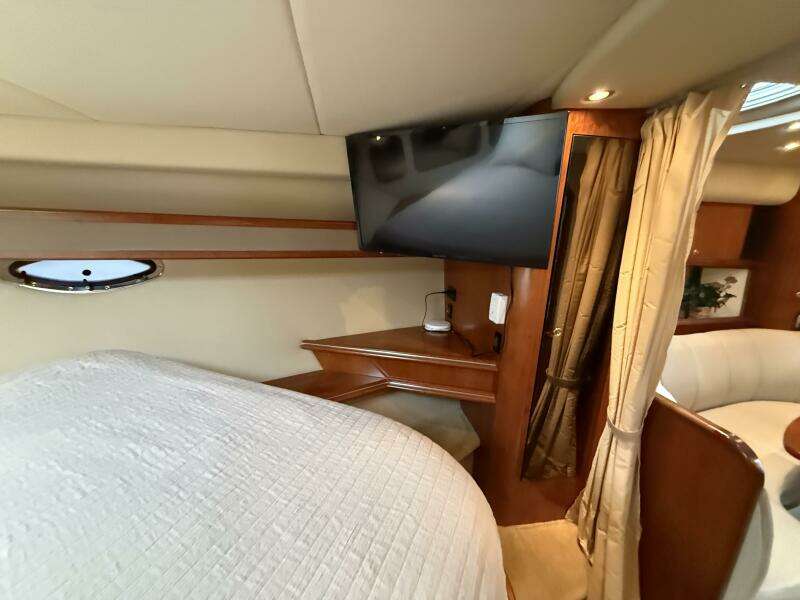 Houligan s Haven 37ft Cruisers Yacht For Sale