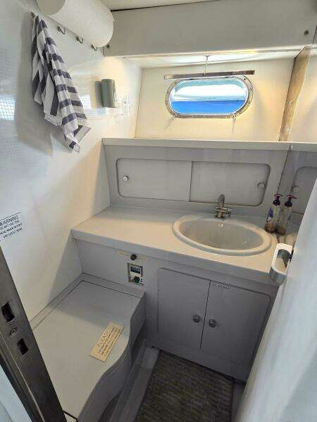 Halcyon 53ft Magnum Yacht For Sale