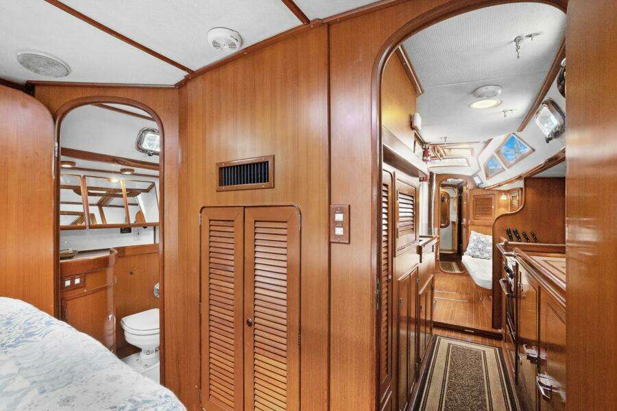 Southern Cross 46ft Hylas Yacht For Sale