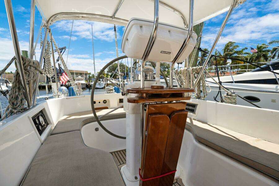 Southern Cross 46ft Hylas Yacht For Sale