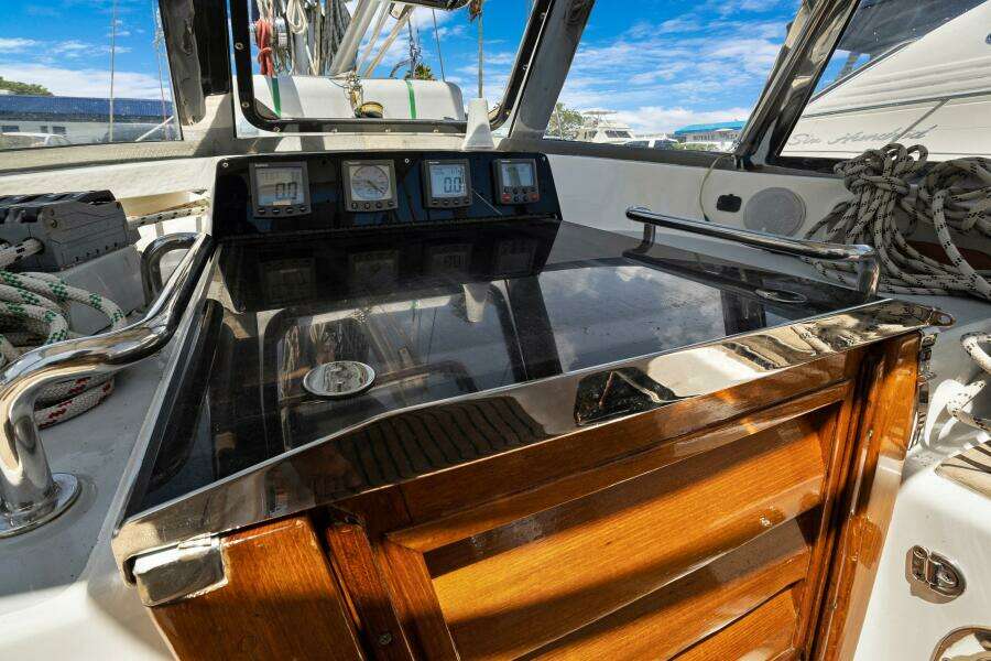 Southern Cross 46ft Hylas Yacht For Sale