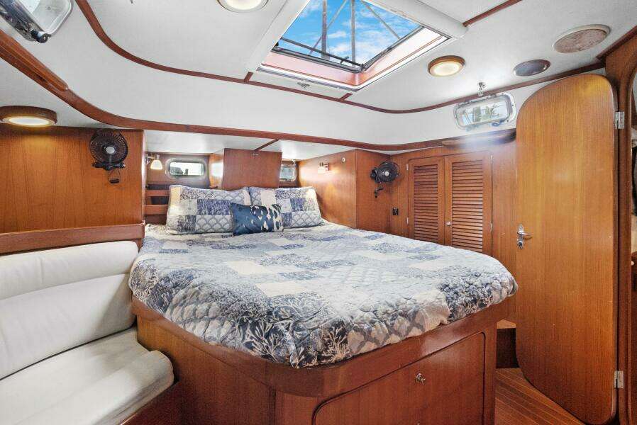 Southern Cross 46ft Hylas Yacht For Sale