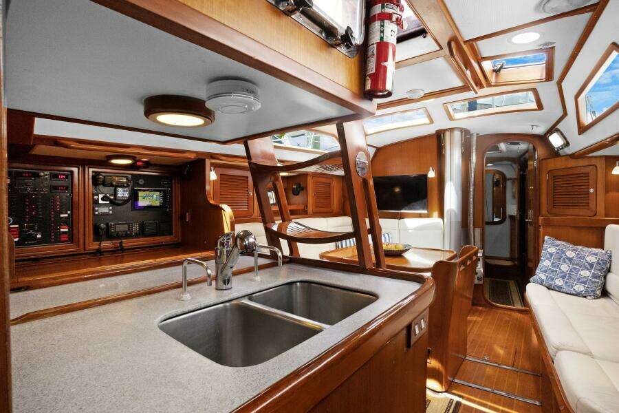 Southern Cross 46ft Hylas Yacht For Sale