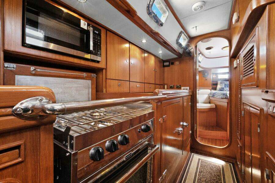 Southern Cross 46ft Hylas Yacht For Sale