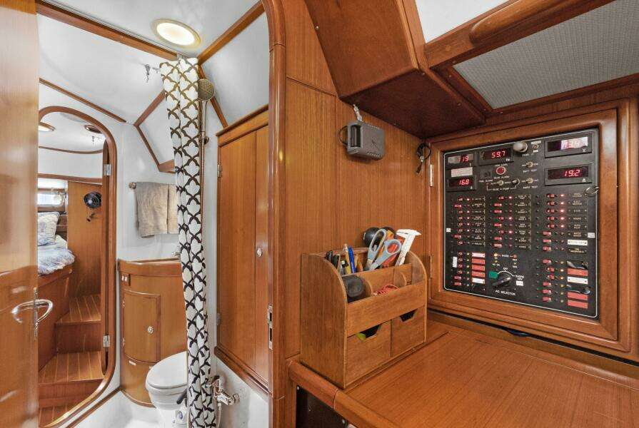Southern Cross 46ft Hylas Yacht For Sale