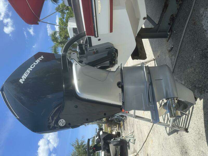 25ft Monterey Yacht For Sale