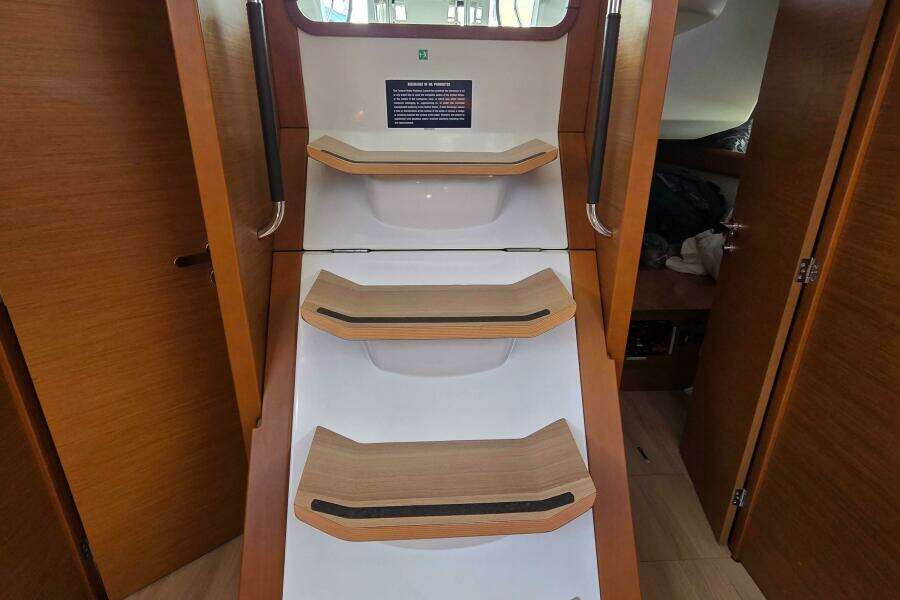Victory 47ft Jeanneau Yacht For Sale