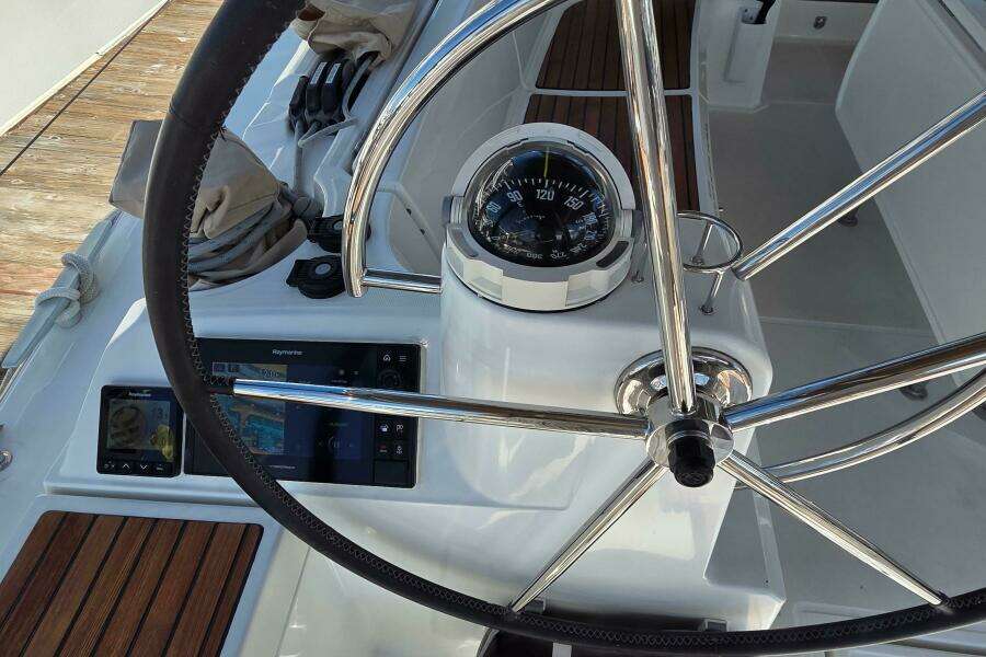 Victory 47ft Jeanneau Yacht For Sale