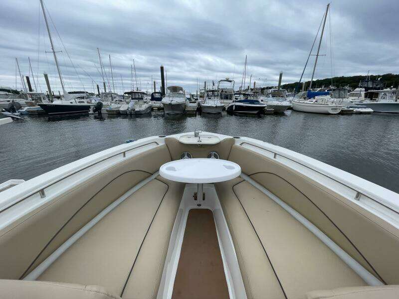 23ft NauticStar Yacht For Sale