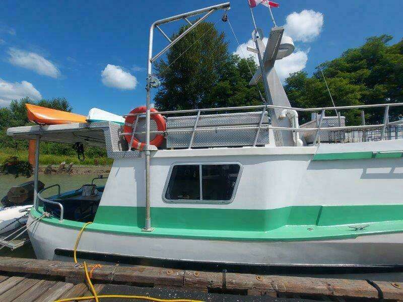 37ft Custom Yacht For Sale