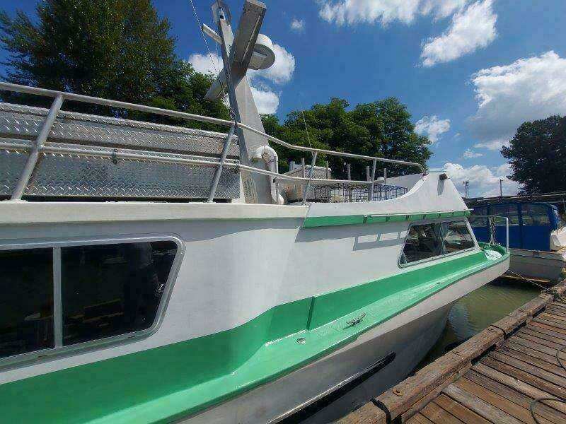 37ft Custom Yacht For Sale