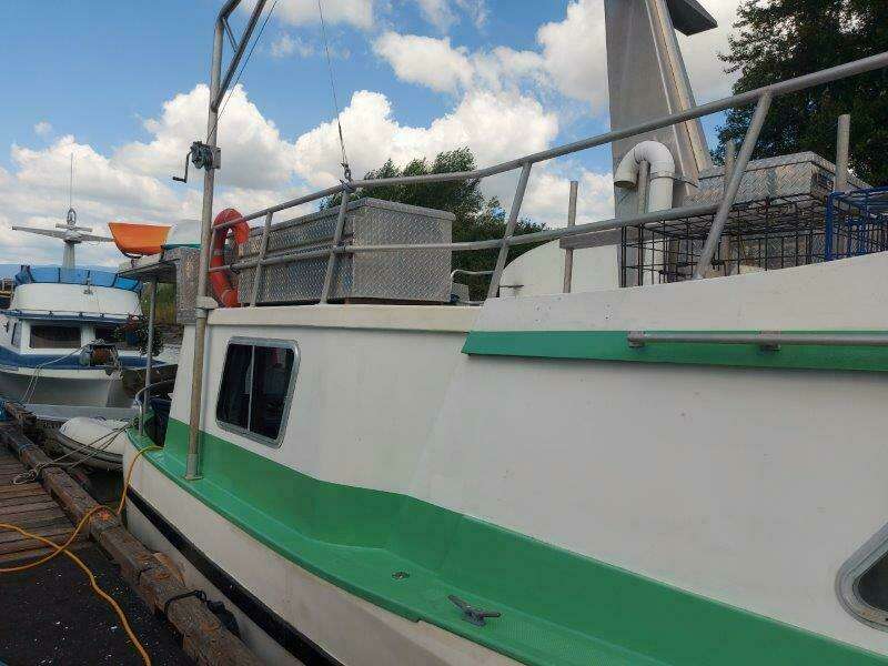37ft Custom Yacht For Sale