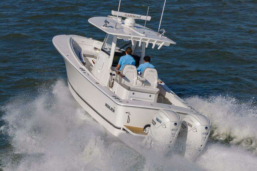 31RegulatorHull403142