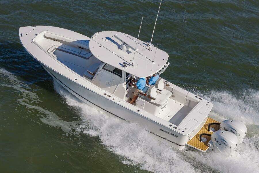 31RegulatorHull403107