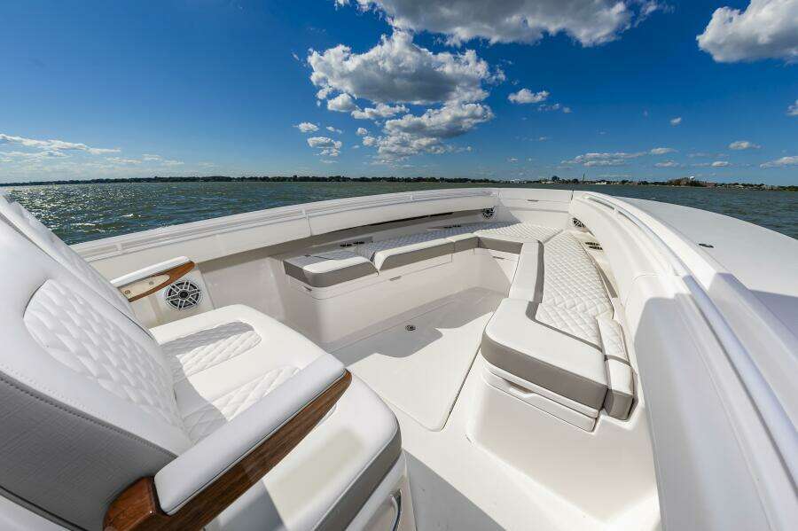 31RegulatorHull403125