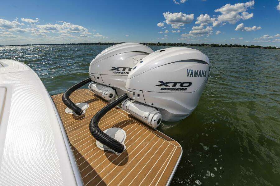 31RegulatorHull403120