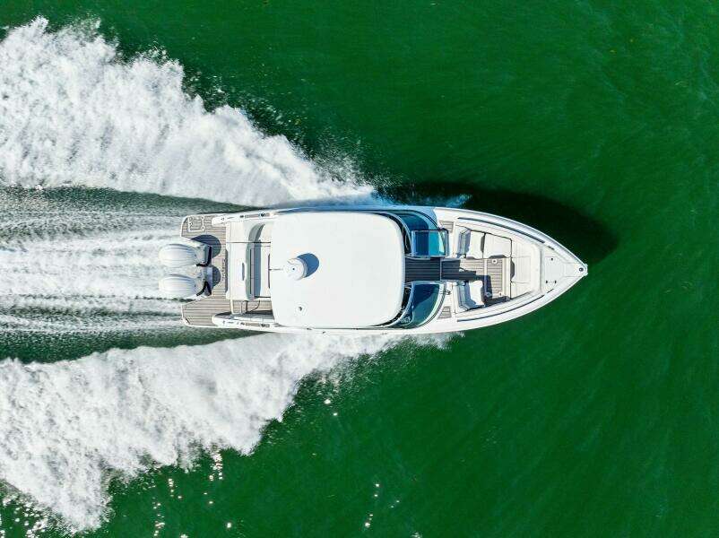 33ft Regal Yacht For Sale
