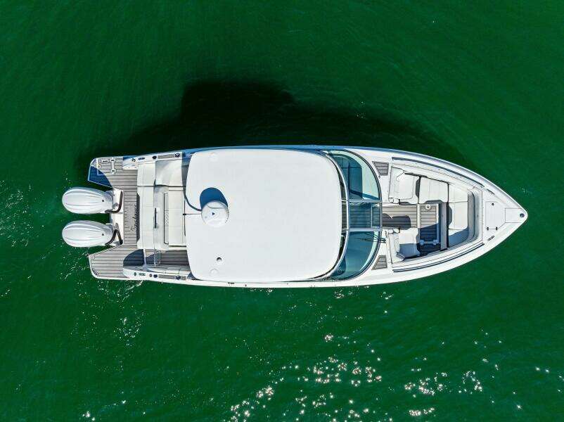 33ft Regal Yacht For Sale