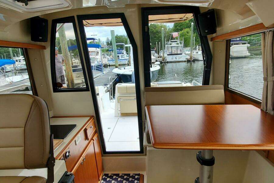 Swell Life 25ft Ranger Tugs Yacht For Sale