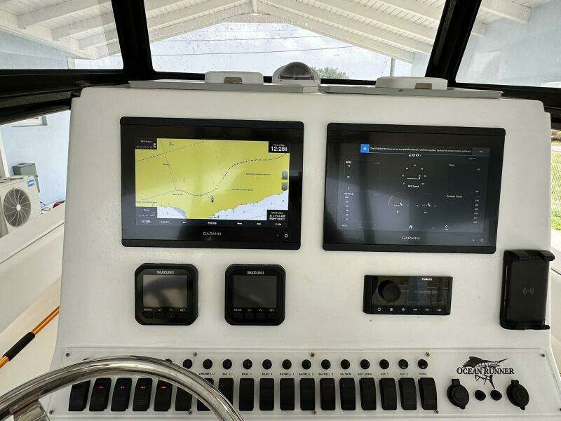 The Weapon  29ft Ocean Runner Yacht For Sale