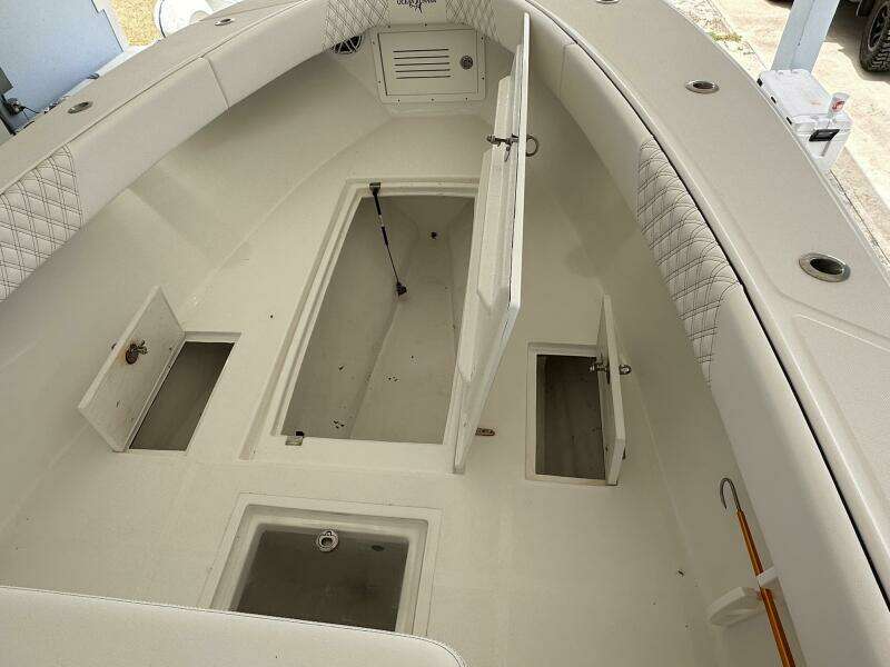 The Weapon  29ft Ocean Runner Yacht For Sale