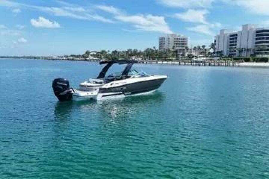 27ft Monterey Yacht For Sale