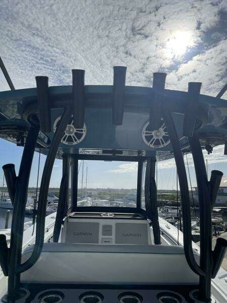 33ft Front Runner Yacht For Sale