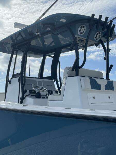 33ft Front Runner Yacht For Sale