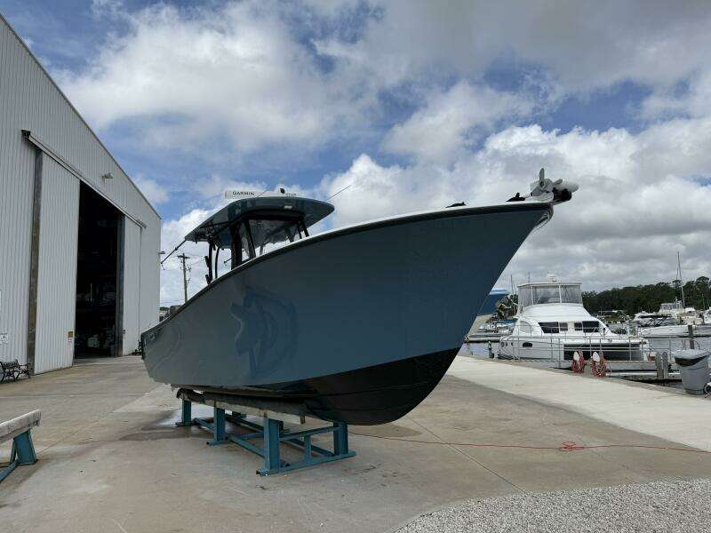 33ft Front Runner Yacht For Sale