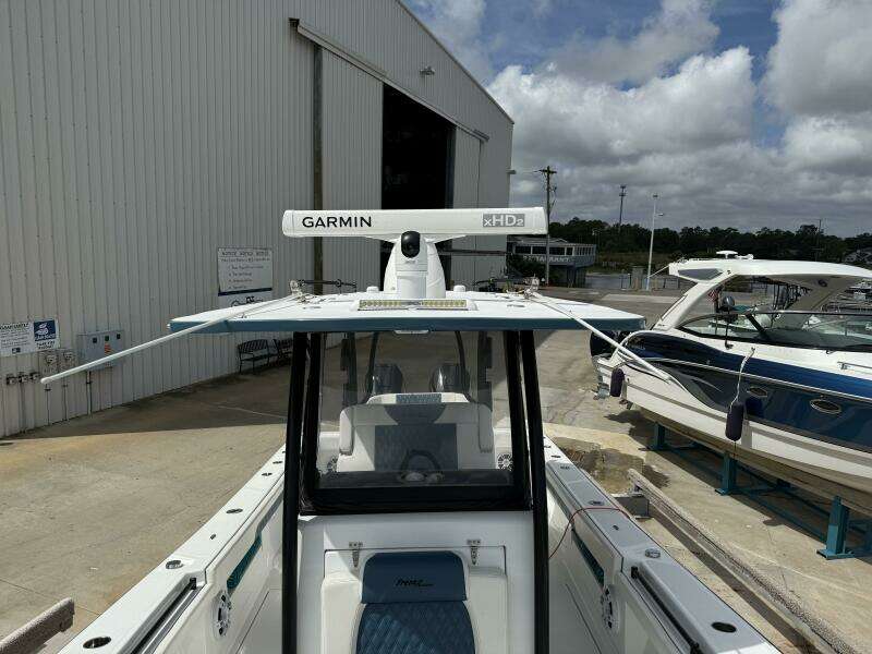 33ft Front Runner Yacht For Sale