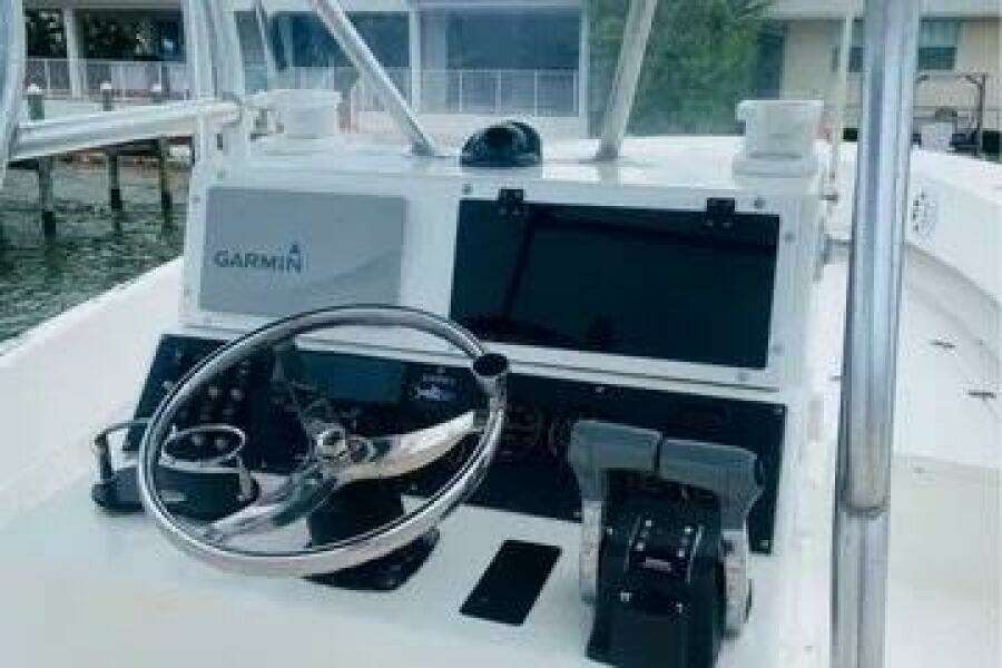 23ft Dusky Yacht For Sale