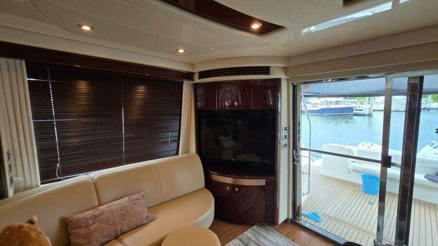 58ft Sea Ray Yacht For Sale