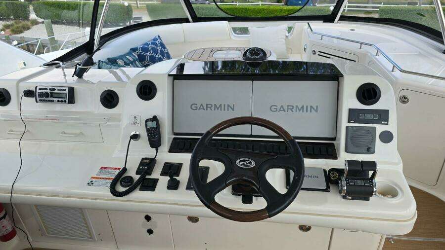 58ft Sea Ray Yacht For Sale