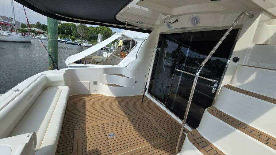 58ft Sea Ray Yacht For Sale