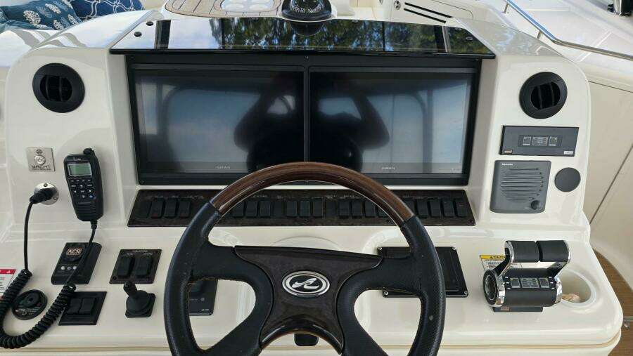 58ft Sea Ray Yacht For Sale