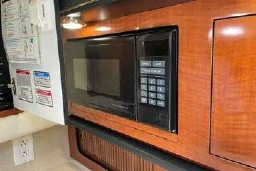 34ft Sea Ray Yacht For Sale
