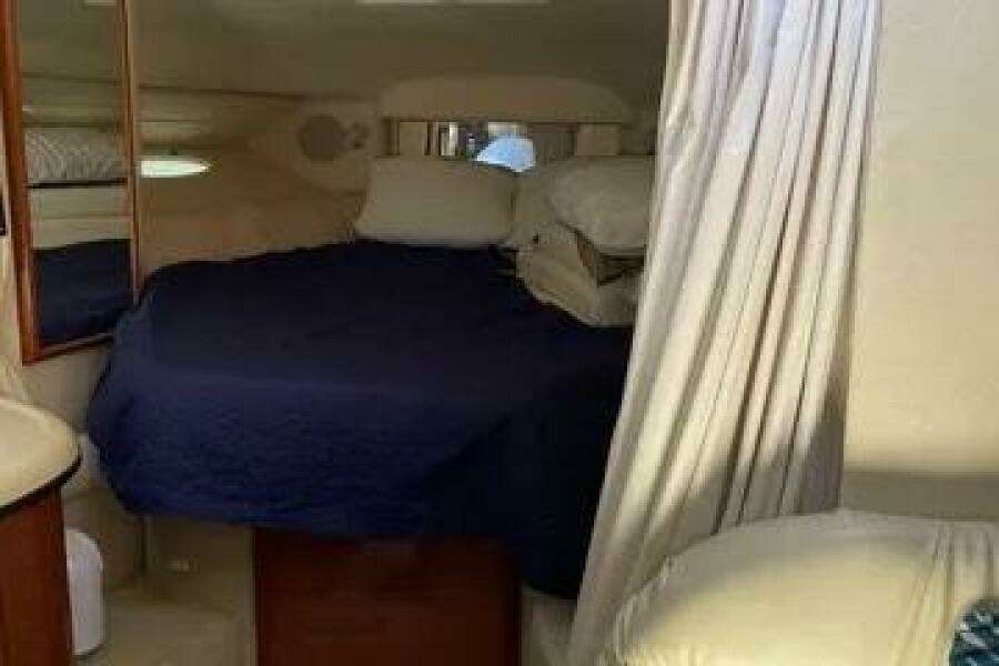 34ft Sea Ray Yacht For Sale