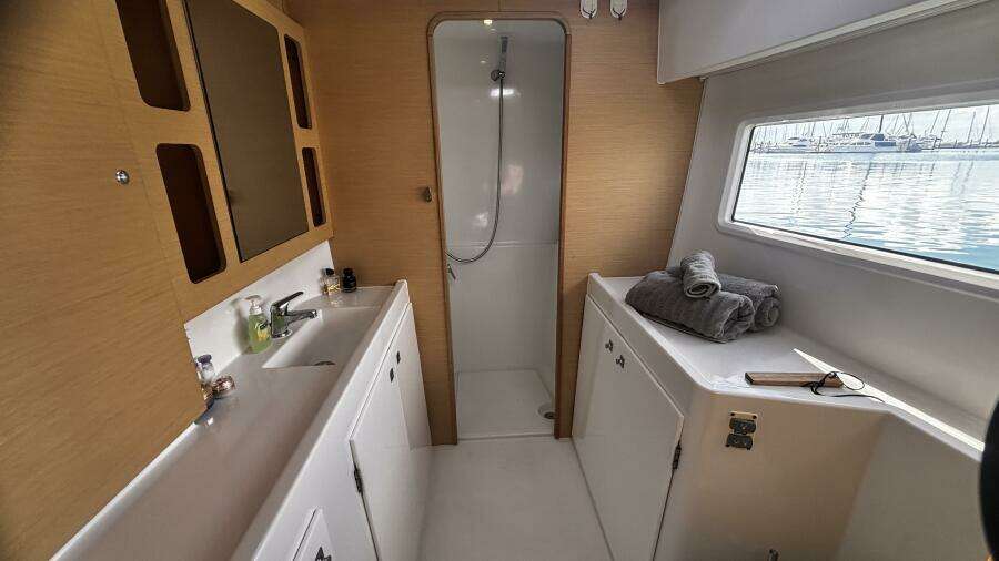 Spirit of Catherine 67ft Lagoon Yacht For Sale