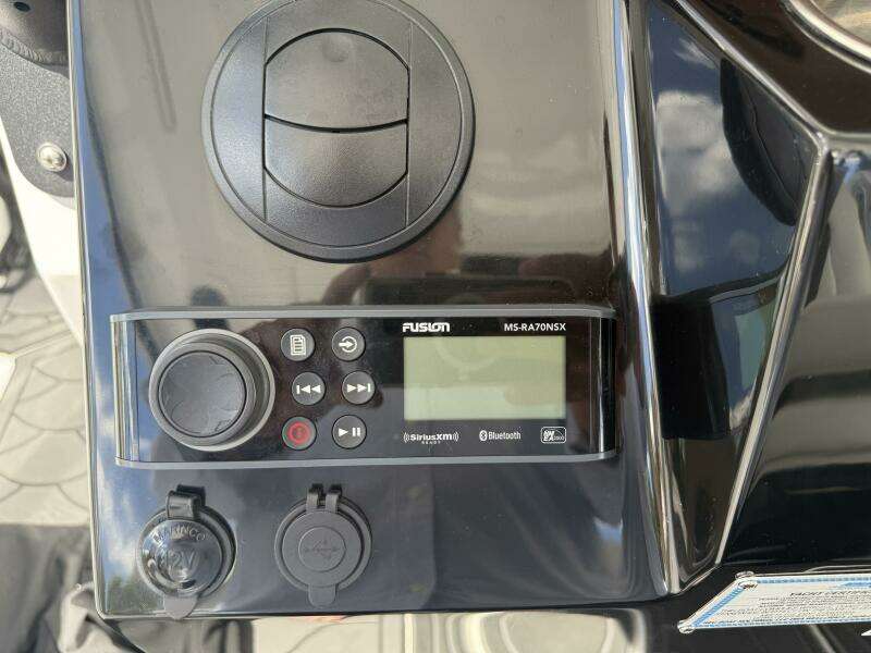 35ft Wellcraft Yacht For Sale