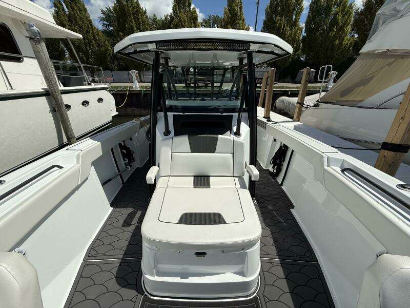 35ft Wellcraft Yacht For Sale