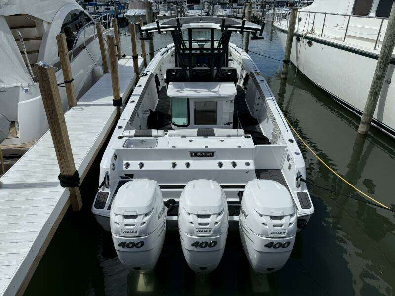 35ft Wellcraft Yacht For Sale
