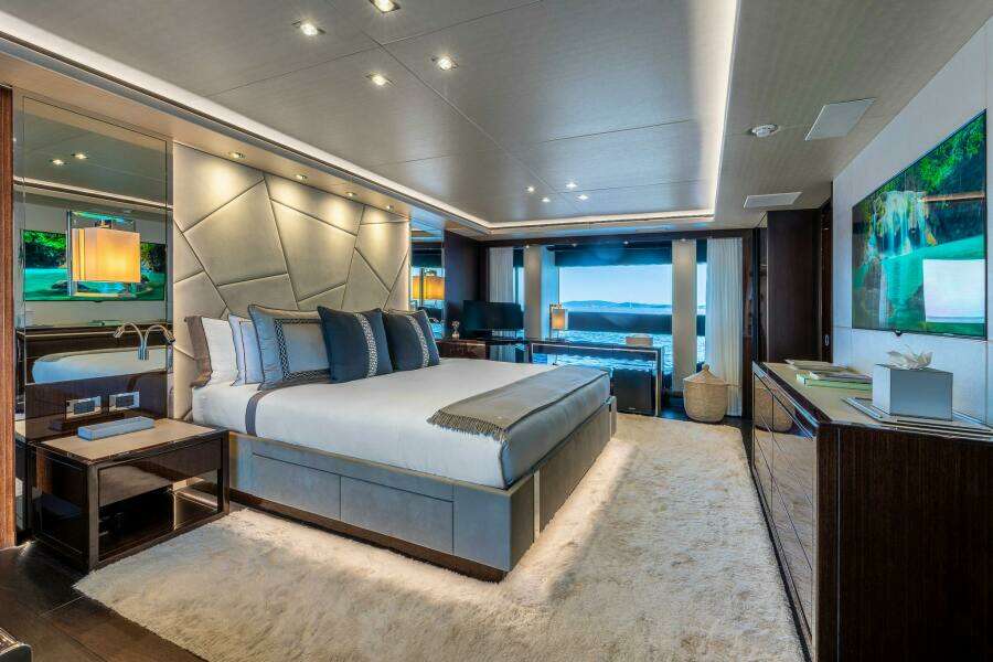NOROADER 116ft Sunseeker Yacht For Sale