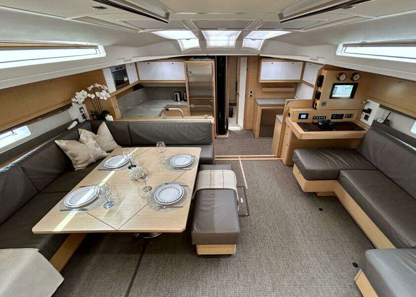 Bullish 63ft Dufour Yacht For Sale